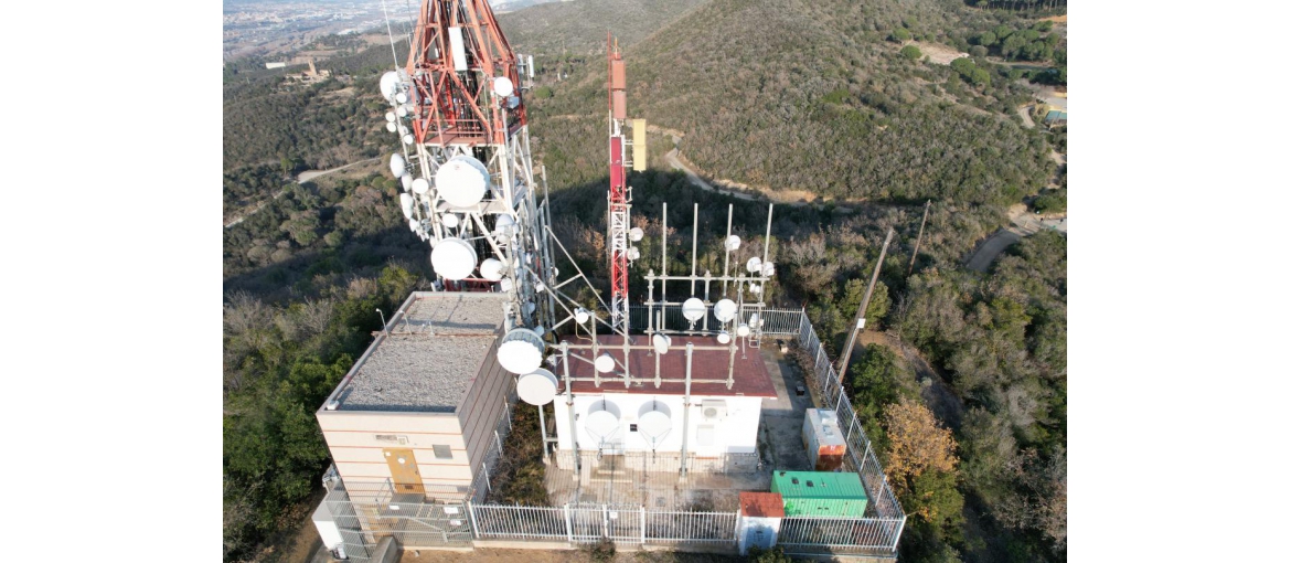 TechDrone eleva las comunicaciones: Inspección de torres de radiotelefonía
